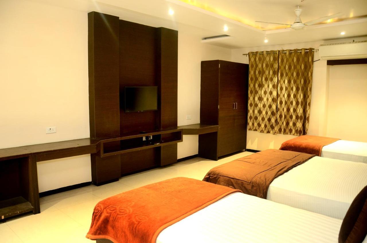 Hotel Shriram Ujjain Luaran gambar