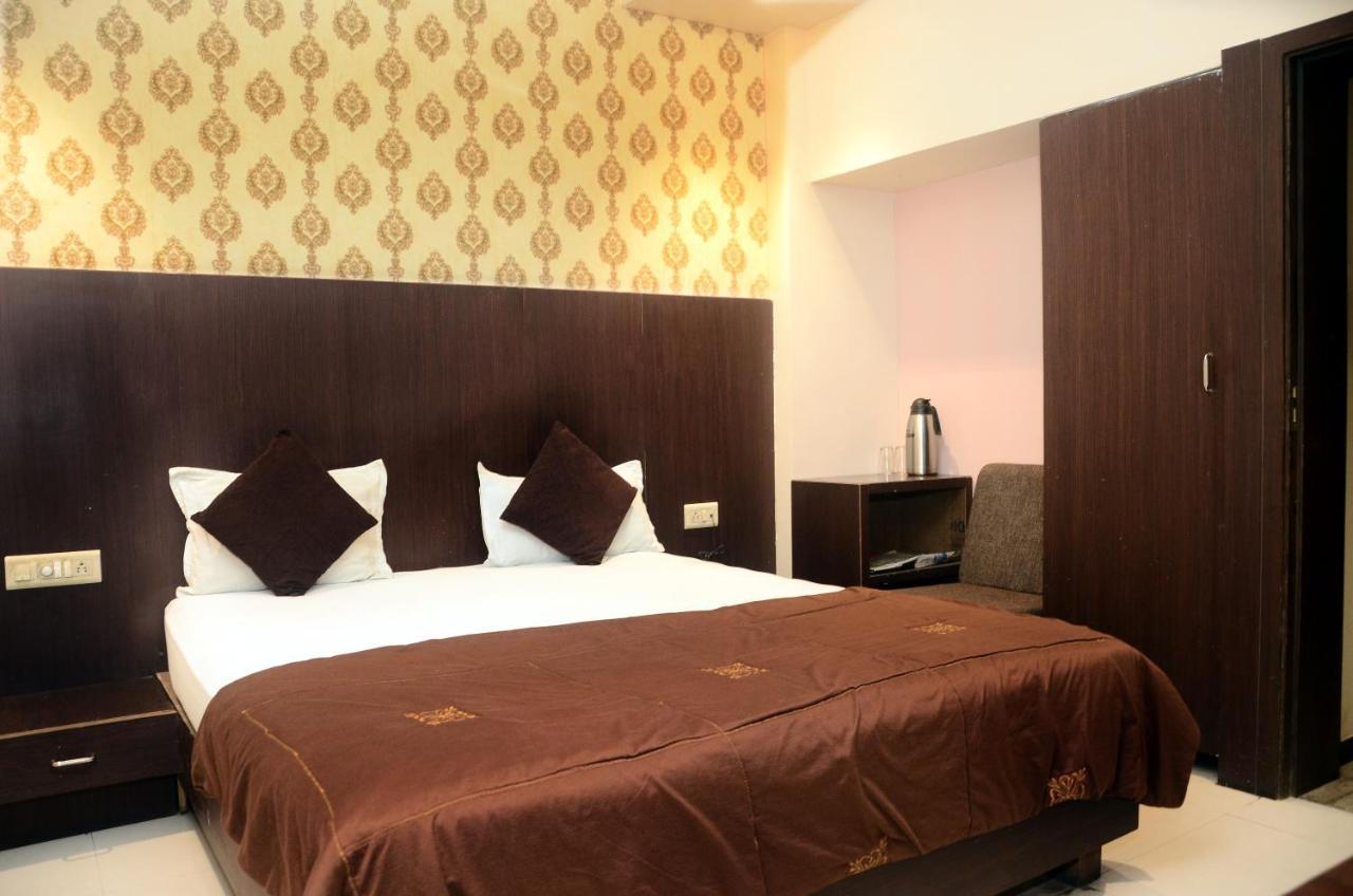 Hotel Shriram Ujjain Luaran gambar