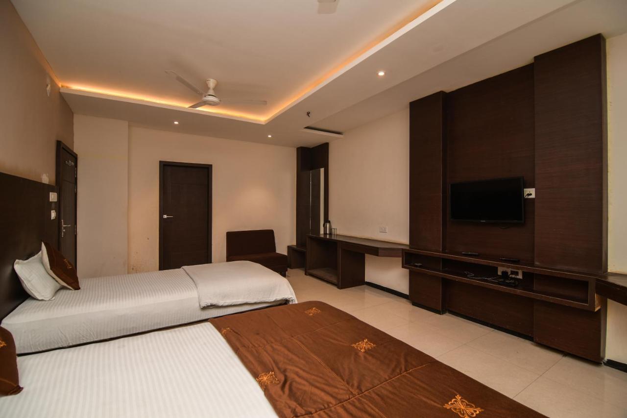 Hotel Shriram Ujjain Luaran gambar